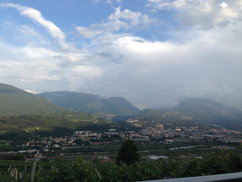 Agritur Le Pergole Hotell Villa Lagarina Eksteriør bilde