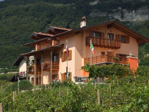 Agritur Le Pergole Hotell Villa Lagarina Eksteriør bilde